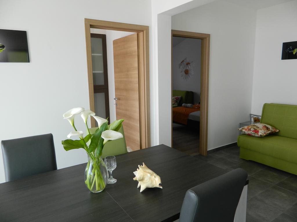 Apartmani Marinovic Podgora Buitenkant foto