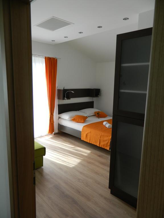 Apartmani Marinovic Podgora Buitenkant foto